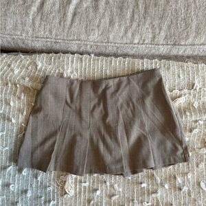 Abercrombie & Fitch Tan Skater Mini Skirt Pleated Casual